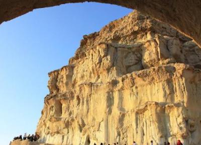 غار خربس قشم ، تلفیق شگفت انگیز طبیعت و تاریخ غار خربس قشم ، تلفیق شگفت انگیز طبیعت و تاریخ